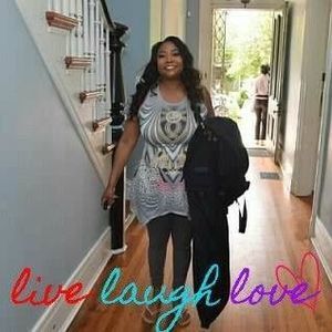 Meet your Posher, Latisha